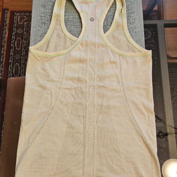 WORN TWICE: Lululemon Swiftly Tech Tank Top size 4 - Picture 5 of 8